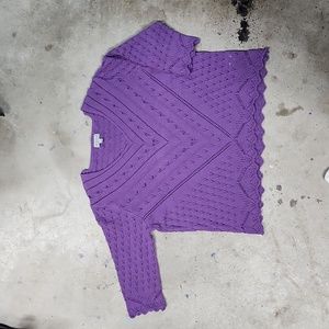 Joseph A v neck purple lacy sweater size medium